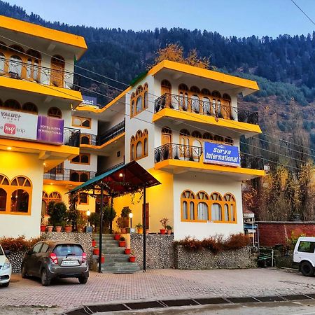 Surya International Hotel Manali Near Mall Road Exterior photo